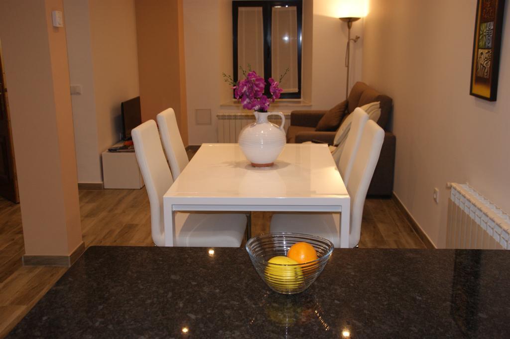 Apartamentos La Muralla Zamora Szoba fotó