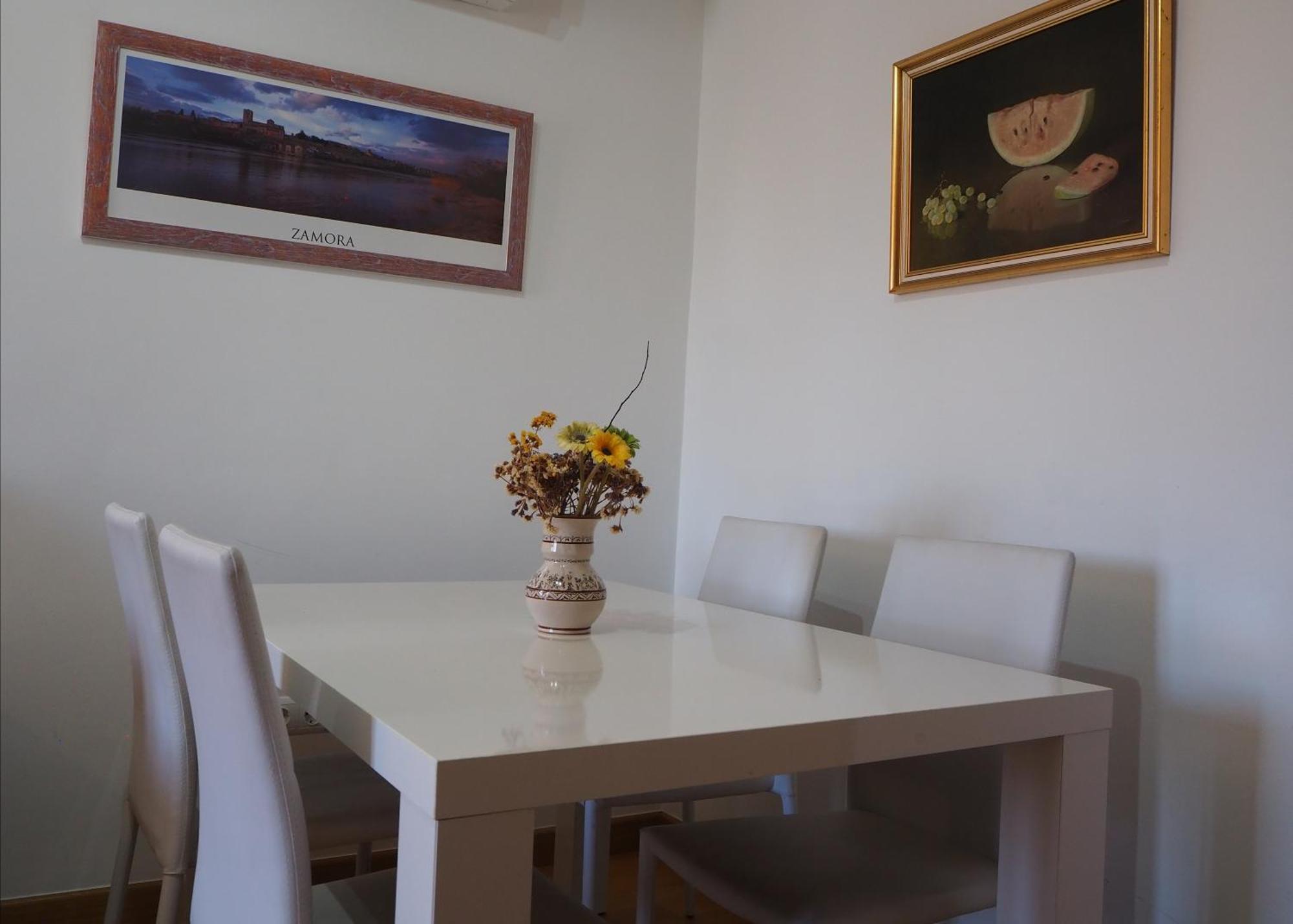 Apartamentos La Muralla Zamora Kültér fotó
